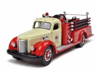 International Kb Fire Truck Ih Plant Protection 1/34 Diecast Model By First Gear