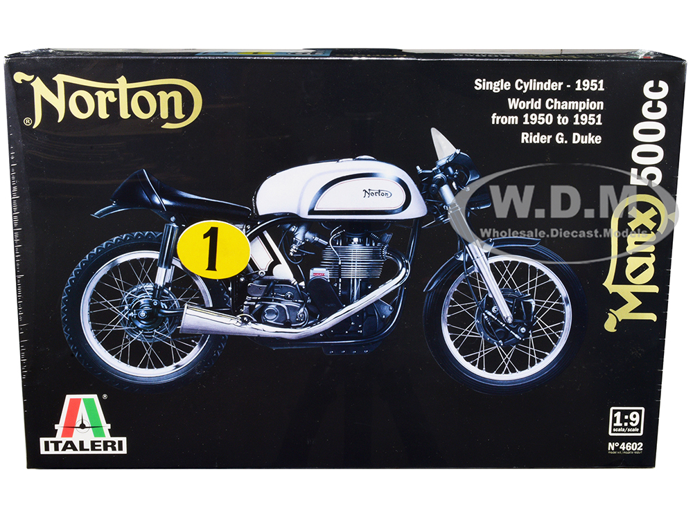 Skill 5 Model Kit Norton Manx 500cc Motorcycle #1 World Champion 1950 to 1951 1/9 Scale Model by Italeri