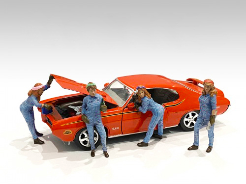 Image of Retro Female Mechanics Figurines 4 piece Set for 1/24 Scale Models by American Diorama