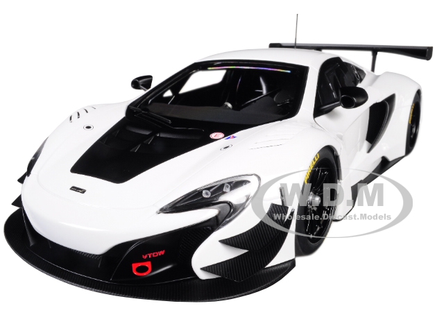 Mclaren 650S GT3 White with Black Accents 1/18 Model Car by Autoart