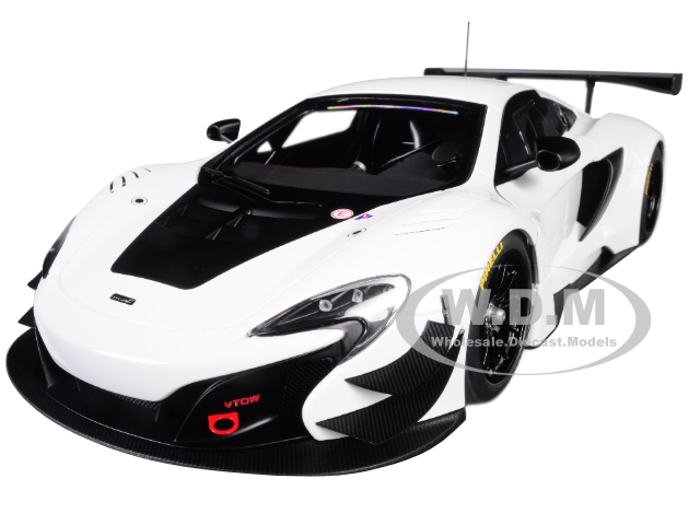 Mclaren 650s Gt3 White With Black Accents 1/18 Model Car By Autoart