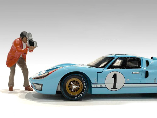 "Race Day 1" Figurine III for 1/18 Scale Models by American Diorama
