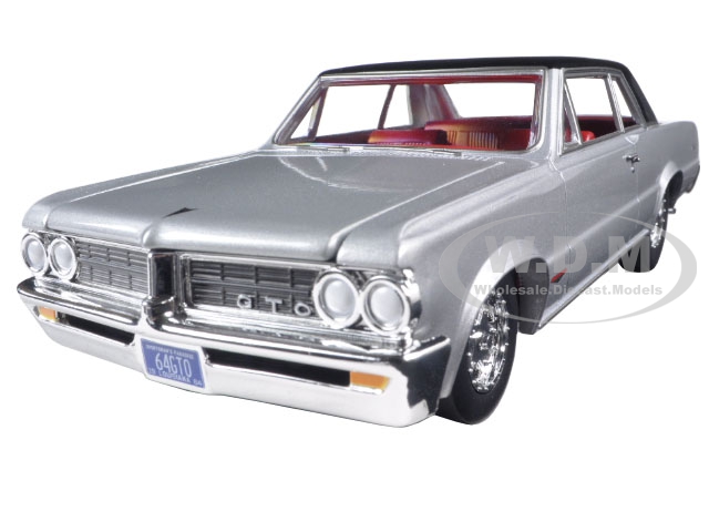 Image of 1964 Pontiac GTO Silvermist Grey with Gloss Black Roof 1/24 Diecast Model Car by Autoworld