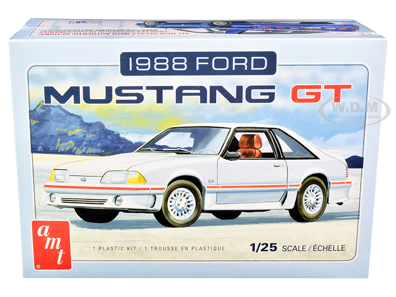 Skill 2 Model Kit 1988 Ford Mustang GT 1/25 Scale Model by AMT