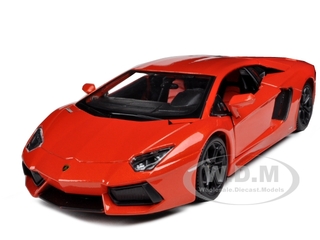 Lamborghini Aventador LP700-4 Orange 1/24 Diecast Model Car by Maisto