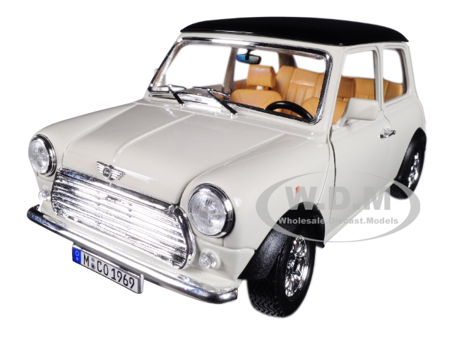 1969 Mini Cooper Beige With Black Top 1/18 Diecast Model Car By Bburago