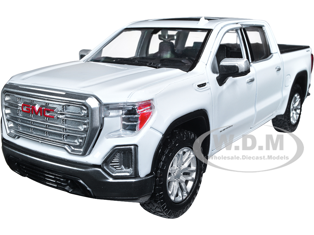 2019 GMC Sierra 1500 SLT Crew Cab 4x4 Pickup Truck with Sunroof White "Timeless Legends" Series 1/24-1/27 Diecast Model Car by Motormax