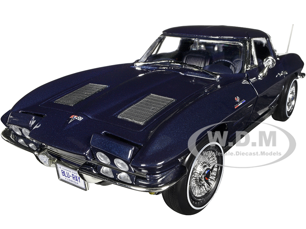 1963 Chevrolet Corvette Split-Window Coupe Daytona Blue Metallic with Dark Blue Interior "American Muscle" Series 1/18 Diecast Model Car by Auto Worl