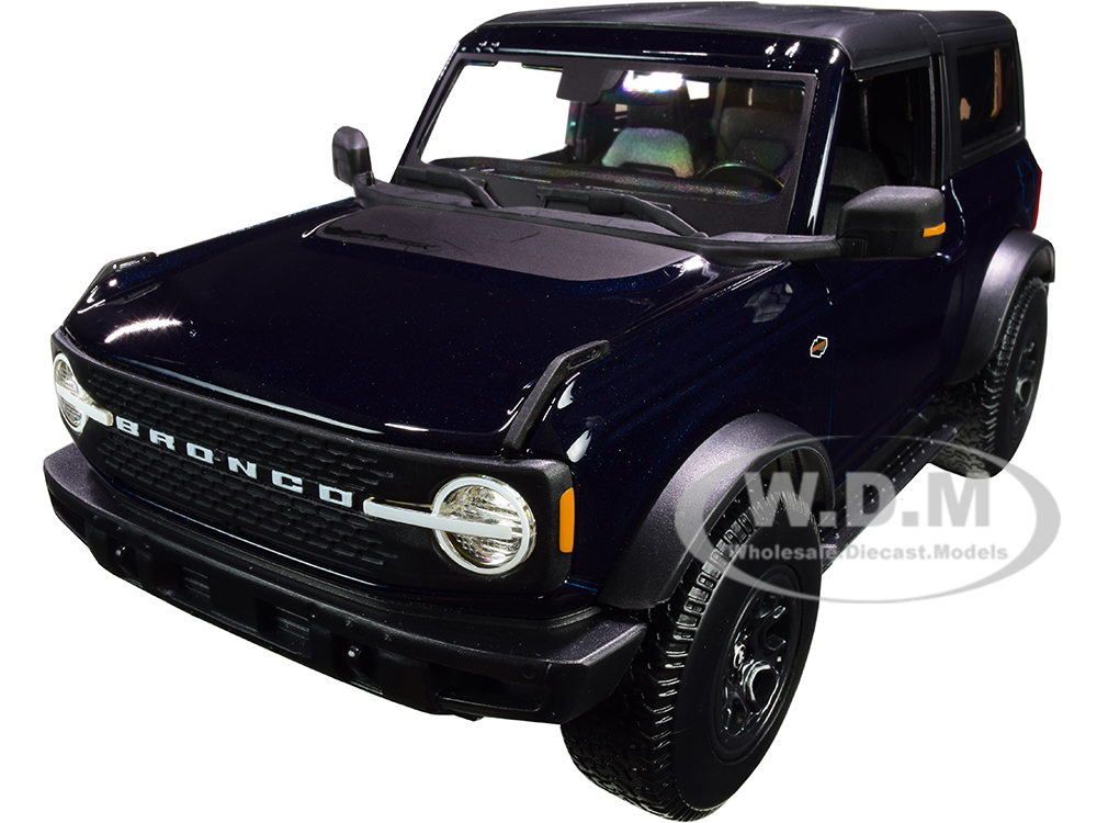 2021 Ford Bronco Wildtrak Dark Blue Metallic with Dark Gray Top "Special Edition" 1/18 Diecast Model Car by Maisto