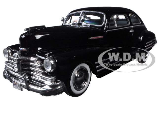 1948 Chevrolet Aerosedan Fleetline Black 1/24 Diecast Model Car By Motormax