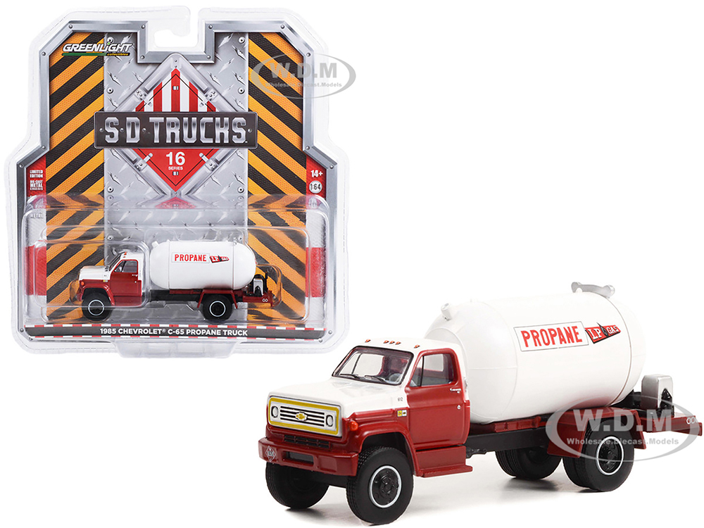1985 Chevrolet C-65 Propane Truck Red and White LP Gas S.D. Trucks Series 16 1/64 Diecast Model Car by Greenlight