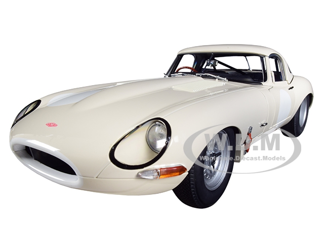 Jaguar Lightweight E Type Roadster Rhd (right Hand Drive) White 1/18 Model Car By Autoart