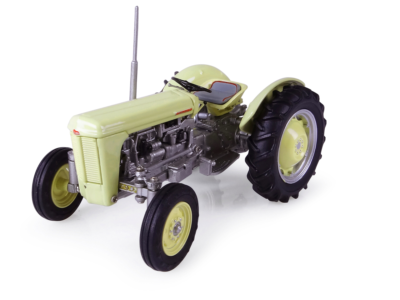 1957 Ferguson TO 35 Tractor 1/32 Diecast Model by Universal Hobbies