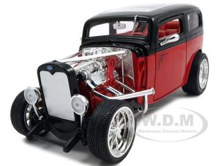 1931 Ford Model A Custom Red/Black Custom 1/18 Diecast Model Car by Road Signature