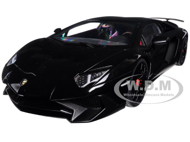 Lamborghini Aventador LP750-4 SV Nero Aldebaran/ Gloss Black 1/18 Model Car  by Autoart