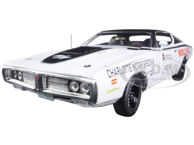1971 Dodge Charger White Charlotte Motor Speedway World 600 Pace Car Limited Edition to 1002pc 1/18 Diecast Model Car by Auto World
