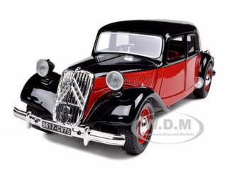 Image of 1938 Citroen 15 CV TA Black and Red 1/24 Diecast Model Car by Bburago
