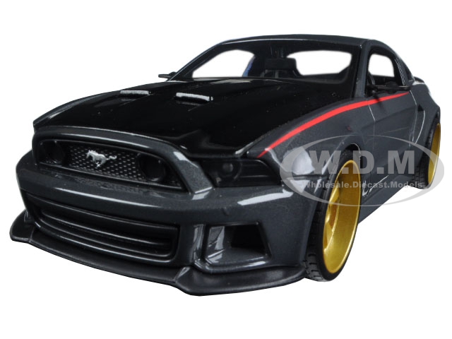 Ford Mustang Street Racer Grey And Black "modern Muscle" 1/24 Diecast Model Car By Maisto