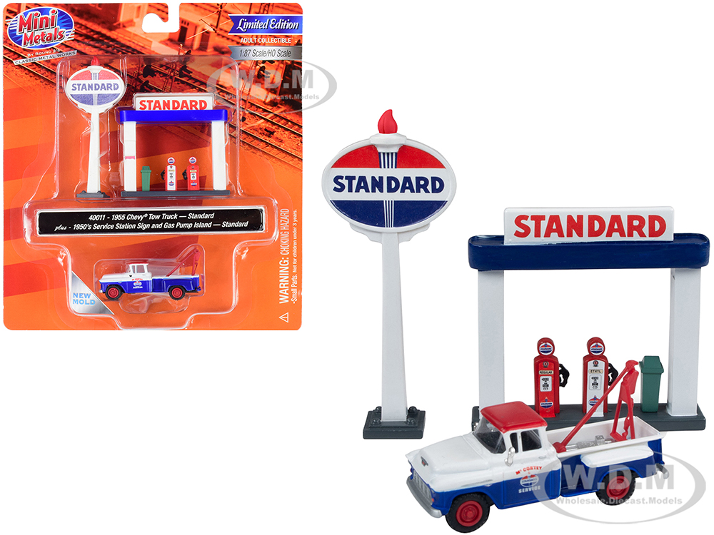 1955 Chevrolet Tow Truck Blue And Orange With 1950s Service Station Sign And Gas Pump Island "standard Oil" 1/87 (ho) Scale Model By Classic Metal Wo