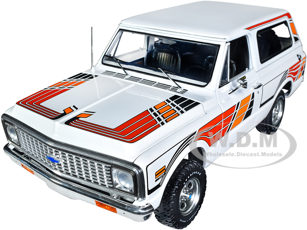 1972 Chevrolet K5 Blazer White with Graphics 