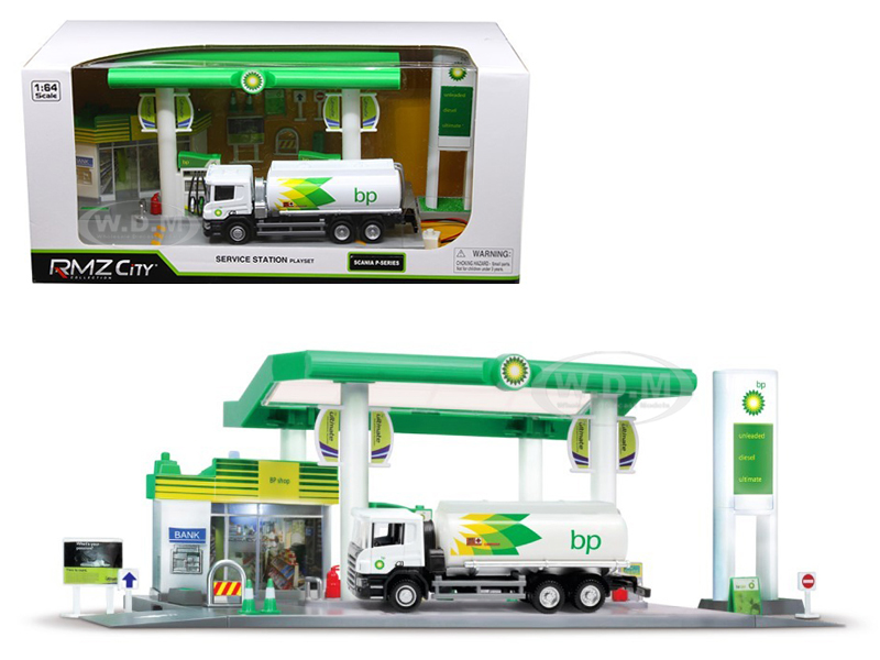 Image of Scania P-Series "BP" Tanker Truck White and "BP" Service Gas Station Diorama 1/64 Diecast Model by RMZ City