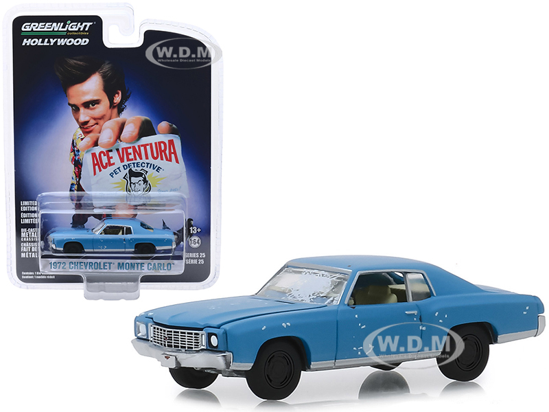 1972 Chevrolet Monte Carlo Light Blue (A Beat Up) "Ace Ventura Pet Detective" (1994) Movie "Hollywood Series" Release 25 1/64 Diecast Model Car by Gr