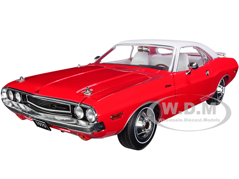 1970 Dodge Challenger The Challenger Deputy Bright Red with White Top 1/18 Diecast Model Car by Greenlight