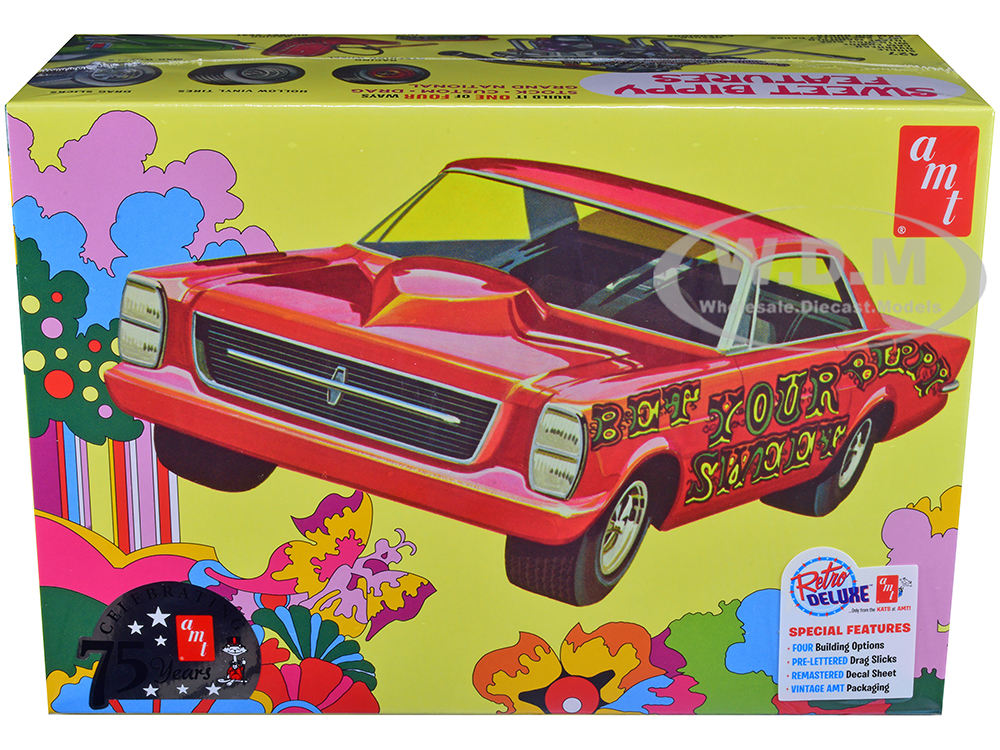 Skill 2 Model Kit 1966 Ford Galaxie 500 Hardtop "Sweet Bippy" 4-in-1 Kit 1/25 Scale Model by AMT