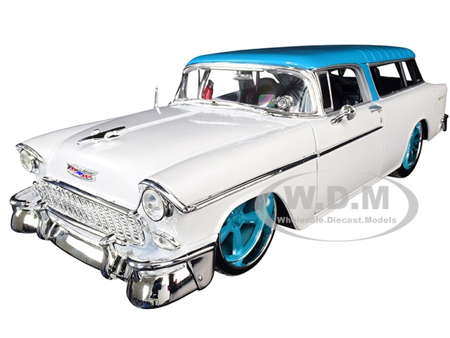 1955 Chevrolet Bel Air Nomad Metallic White With Blue Top "classic Muscle" 1/18 Diecast Model Car By Maisto