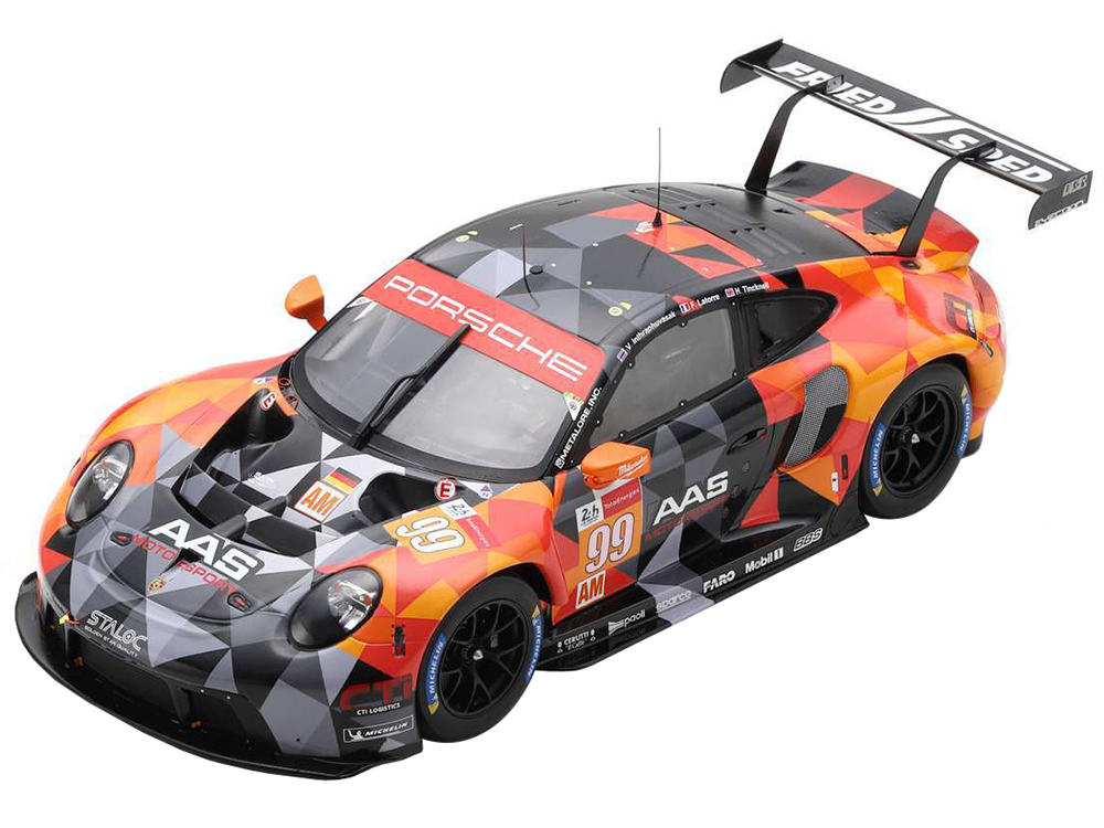 Porsche 911 RSR-19 99 Vutthikorn Inthraphuvasak - Florian Latorre - Harry Tincknell 