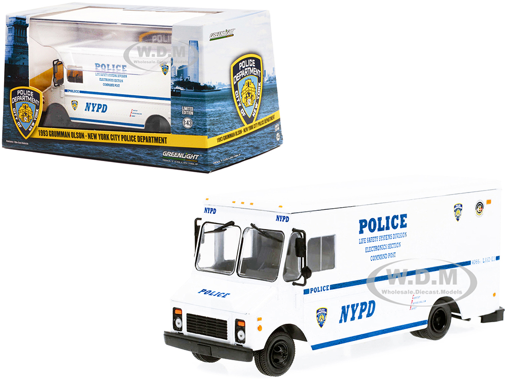 1993 Grumman Olson Van White "Life Safety Systems Division" NYPD "New York City Police Department" 1/43 Diecast Model by Greenlight