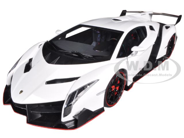 Lamborghini Veneno White 1/18 Diecast Car Model by Autoart