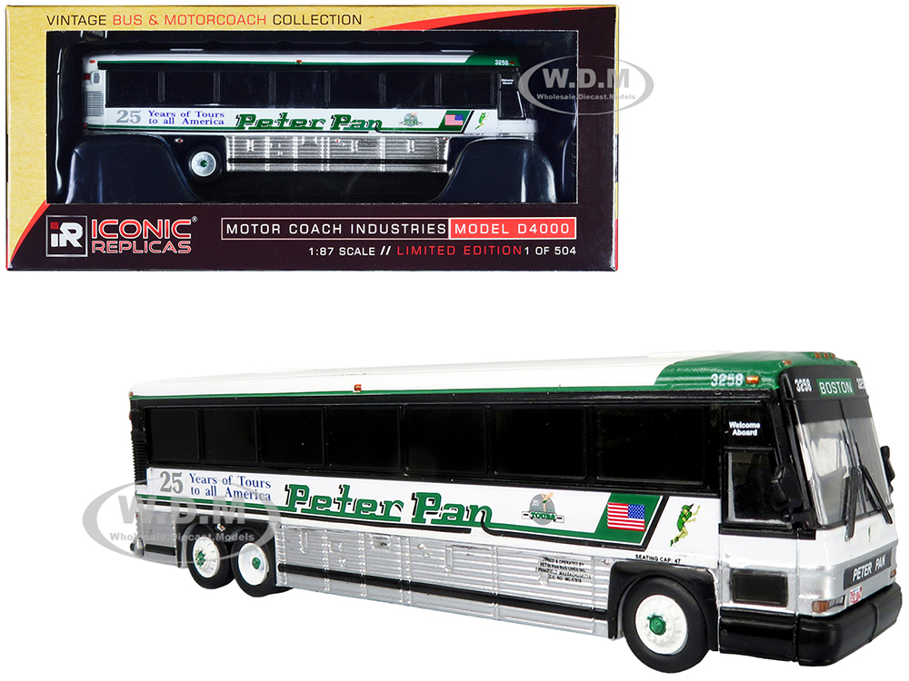2001 MCI D4000 Coach Bus 