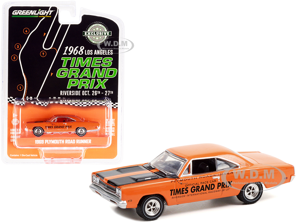 1969 Plymouth Road Runner Orange with Black Stripes Official Pace Car 1968 Los Angeles Times Grand Prix at Riverside International Raceway Hobby Exclusive 1/64 Diecast Model Car by Greenlight