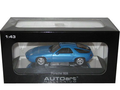 Porsche 928 Blue 1/43 Diecast Model Car By Autoart