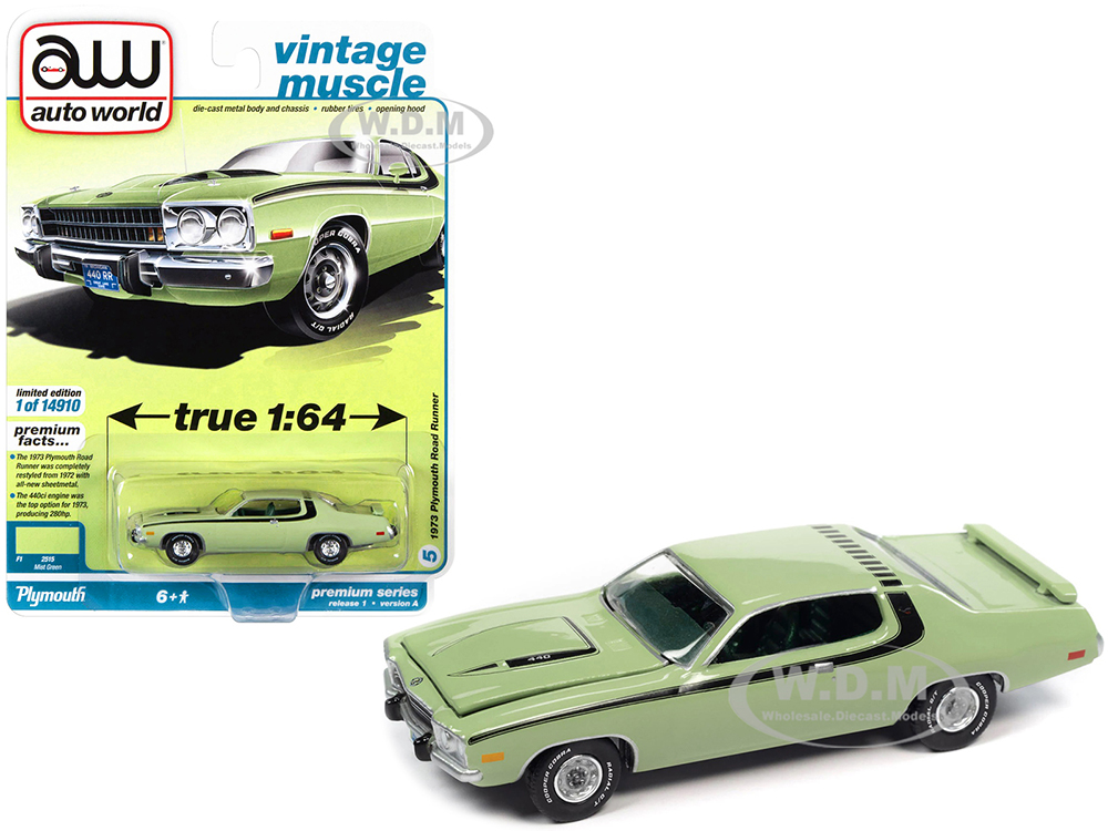 1973 Plymouth Road Runner 440 Mist Green with Black Stripes and Green Interior "Vintage Muscle" Limited Edition to 14910 pieces Worldwide 1/64 Diecas