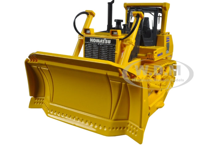 Komatsu D275AX-5 SIGMA Dozer With Ripper 1/50 Diecast Model By First Gear