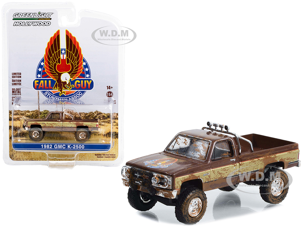 1982 GMC K-2500 Sierra Grande Pickup Truck Brown and Gold (Dirty Version) 