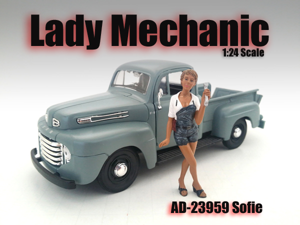 Lady Mechanic Sofie Figure For 124 Scale Models By American Diorama