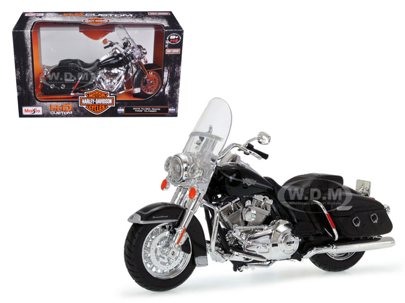 2013 Harley Davidson FLHRC Road King Classic Black 1/12 Diecast Motorcycle Model By Maisto