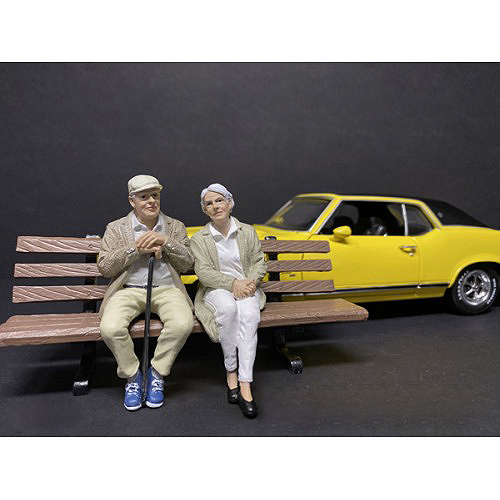Image of Sitting Old Couple 2 piece Figurine Set for 1/24 Scale Models by American Diorama
