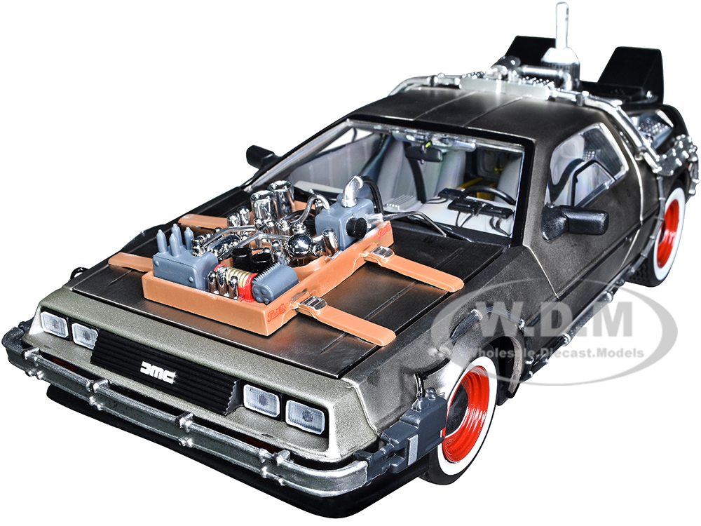 DMC DeLorean Time Machine Stainless Steel Back to the Future: Part III (1990) Movie 1/18 Diecast Model Car by Sun Star