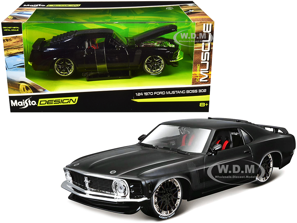 1970 Ford Mustang Boss 302 Black with Matt Black Stripes "Classic Muscle" 1/24 Diecast Model Car by Maisto