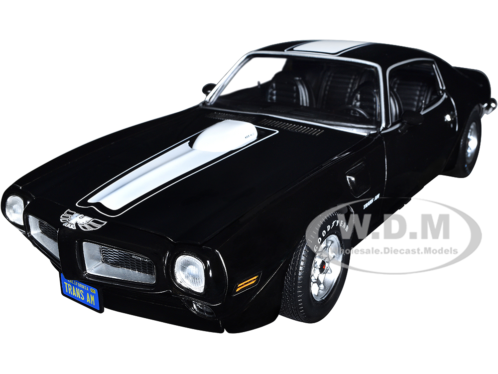 1972 Pontiac Firebird T/A Trans Am Starlight Black with White Stripes Class of 1972 American Muscle Series 1/18 Diecast Model Car by Auto World