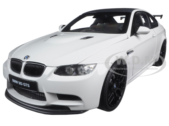 Image of BMW M3 GTS Alpine White 1/18 Diecast Model Car by Kyosho