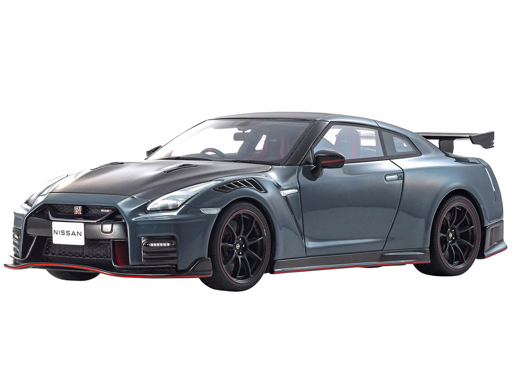 2022 Nissan GT-R Nismo RHD (Right Hand Drive) Dark Gray and Carbon Black "Special Edition" 1/18 Model Car by Kyosho