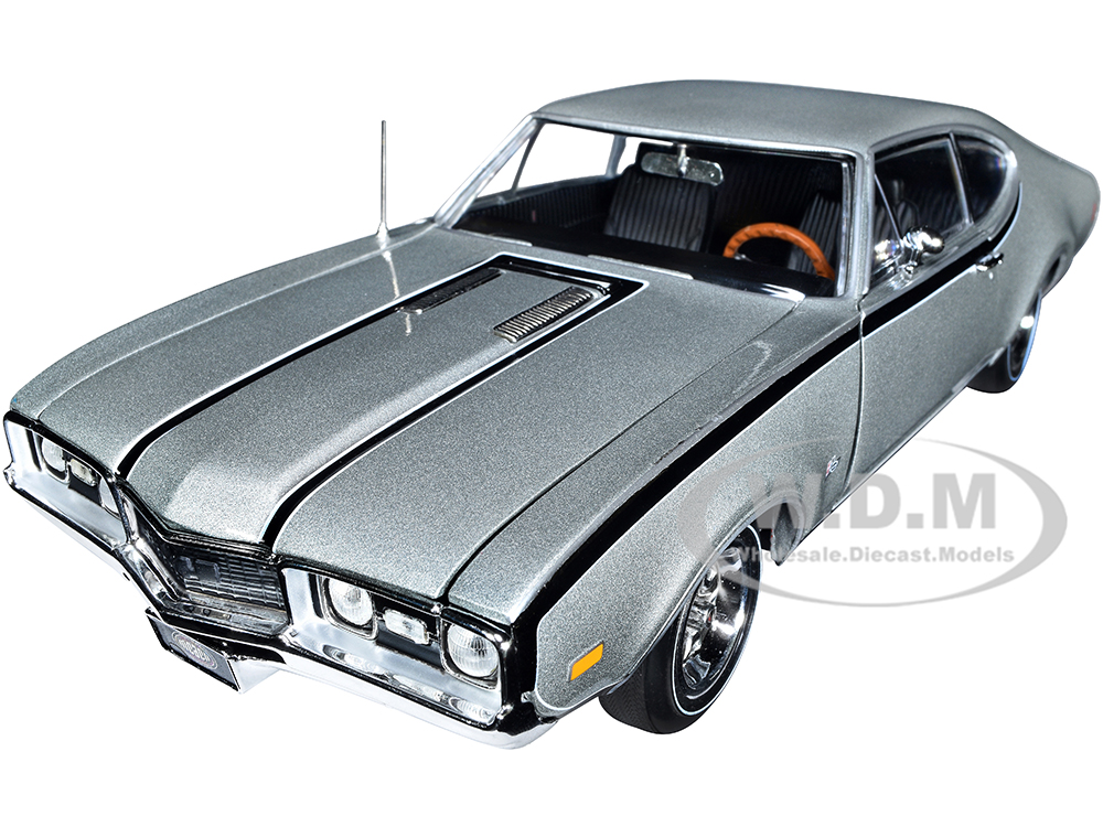 1968 Oldsmobile Cutlass "Hurst" Peruvian Silver Metallic with Black Stripes "Muscle Car &amp; Corvette Nationals" (MCACN) 1/18 Diecast Model Car by A