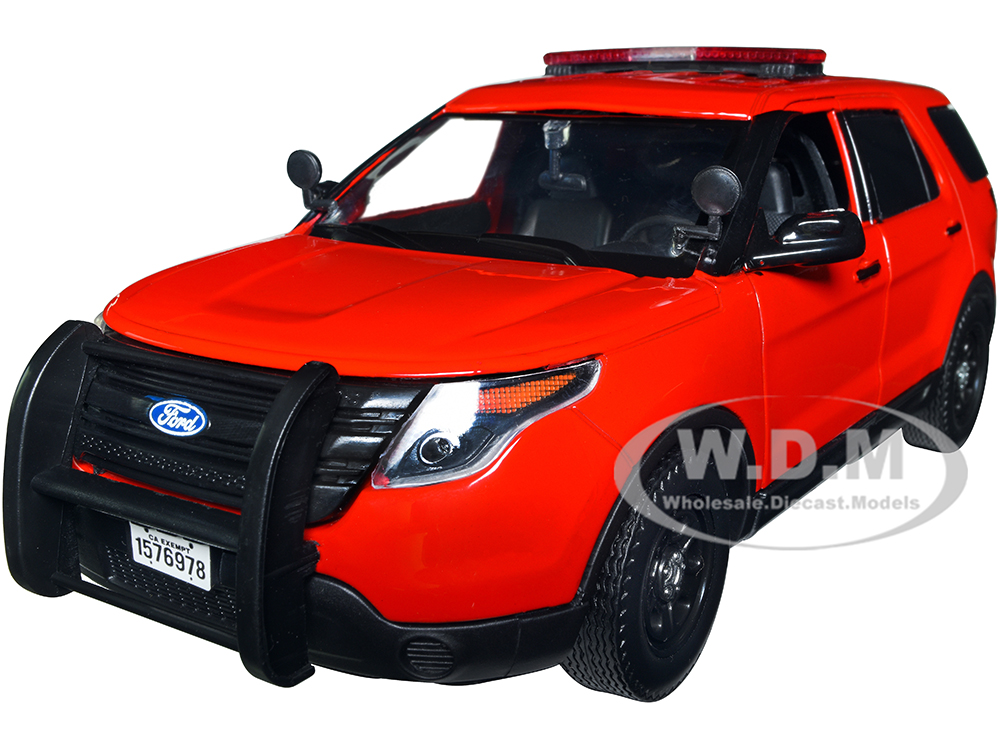 2015 Ford Police Interceptor Utility Fire Marshal Plain Red 1/24 Diecast Model Car by Motormax