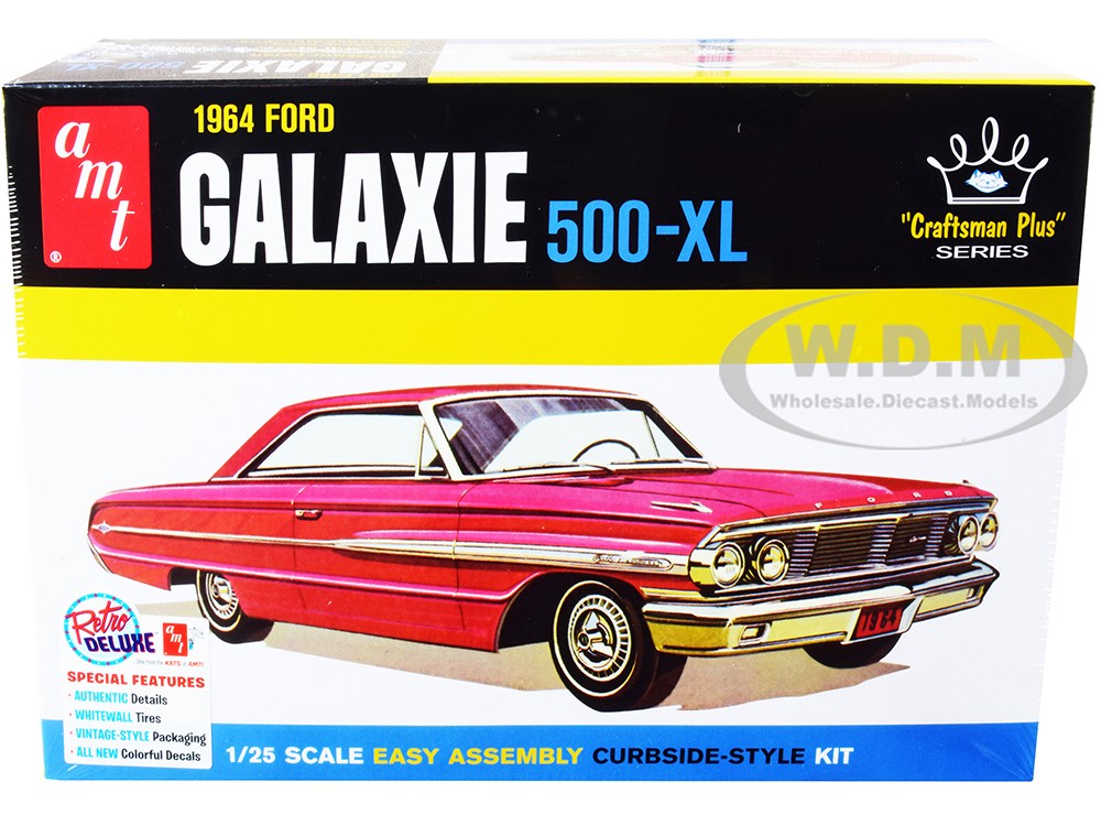 Skill 2 Model Kit 1964 Ford Galaxie 500-XL "Craftsman Plus" Series 1/25 Scale Model by AMT