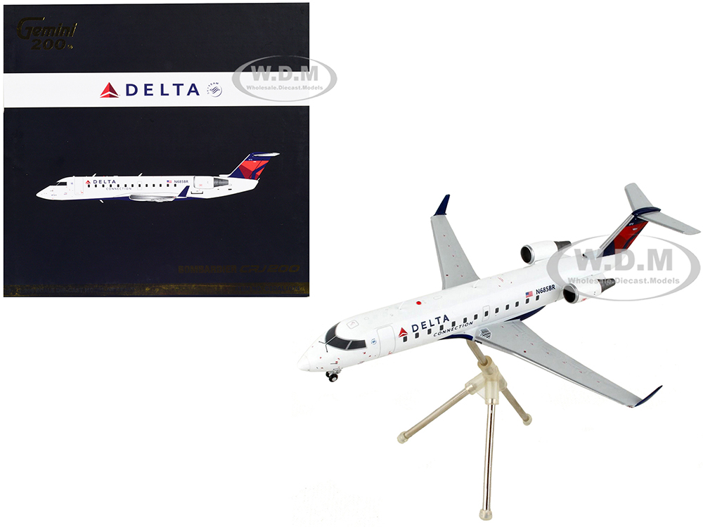 Bombardier CRJ200 Commercial Aircraft Delta Air Lines - Delta Connection White with Blue and Red Tail Gemini 200 Series 1/200 Diecast Model Airplane by GeminiJets